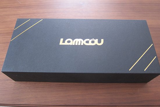 Lammcouのフレキシブルアームホルダーの箱