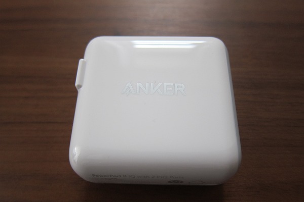 Anker PowerPort II - 2 PowerIQの本体の写真